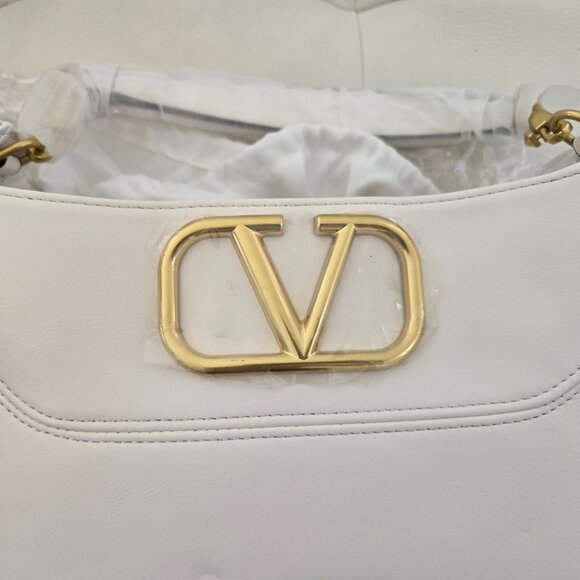 white/cream crossbody - Picture 3 of 6